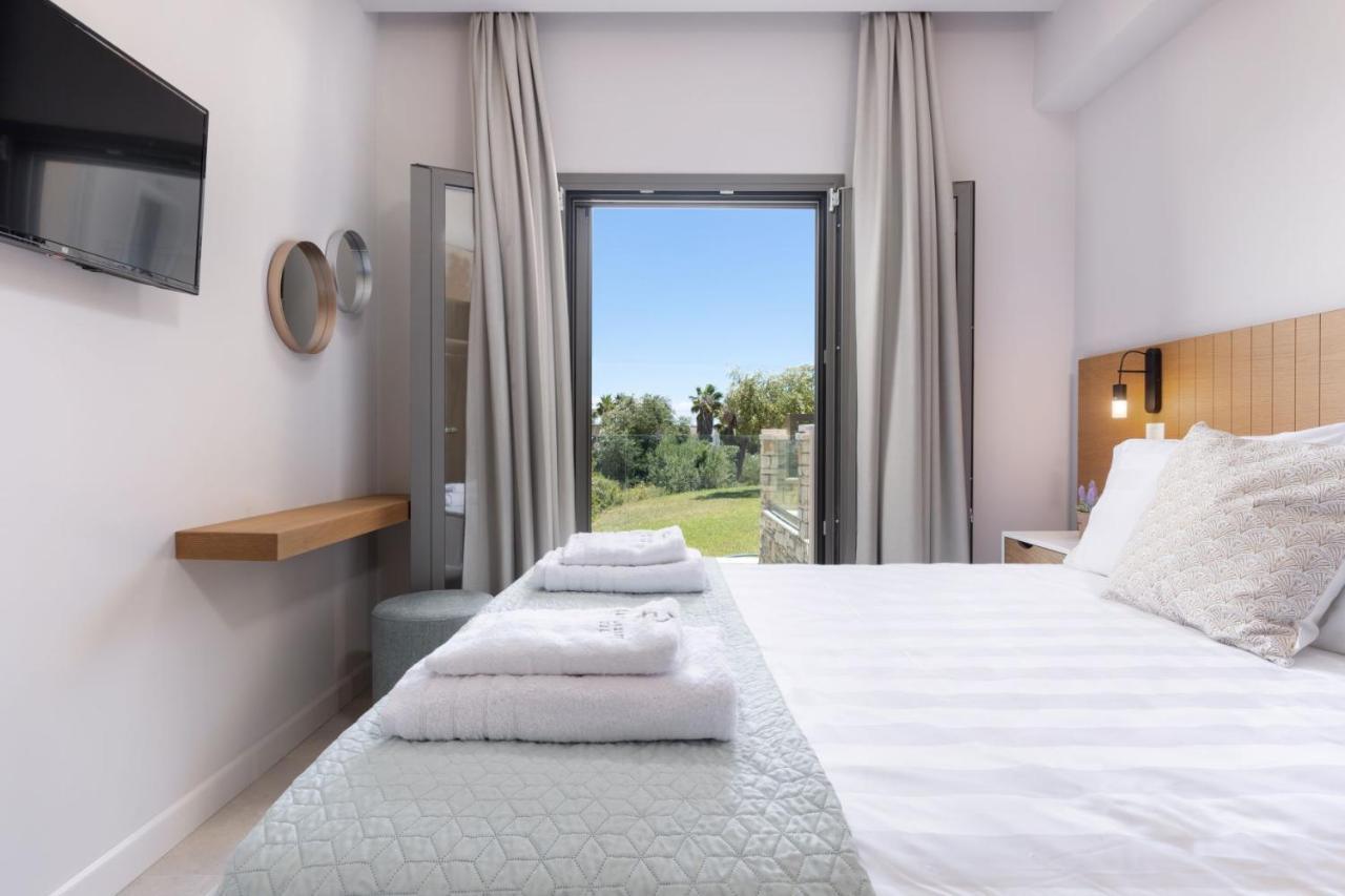 Onore Luxury Suites Kato Korakiana Екстер'єр фото