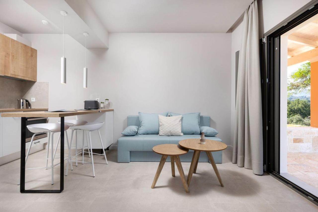 Onore Luxury Suites Kato Korakiana Екстер'єр фото